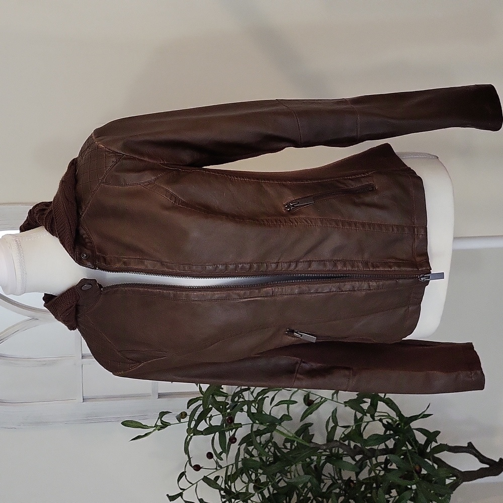 Brown jacket - Picture 7 of 8